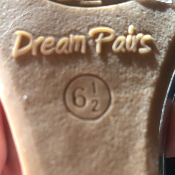 Gold Sandals - Picture 4 of 4